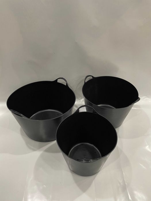 Pojemnik elastyczny okrągły 42 litry czarny wiadro kubeł kastra