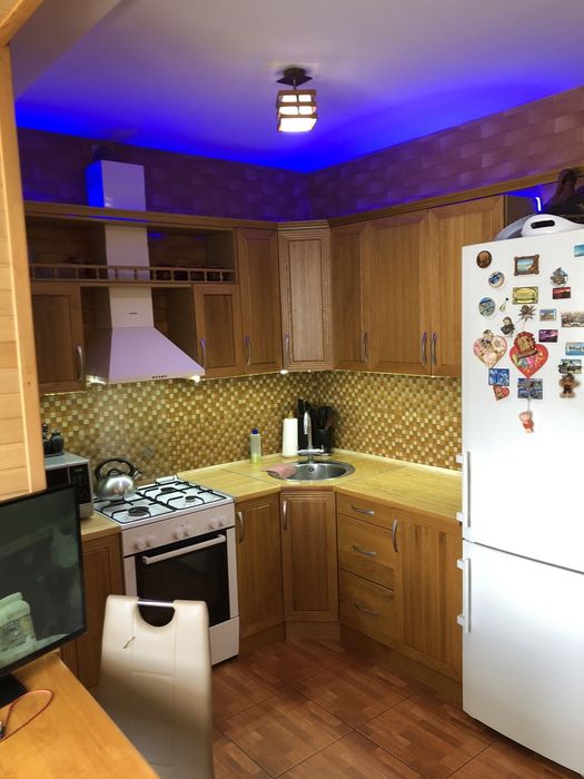 Продам 3-х кімнатну квартиру з автономним опаленням