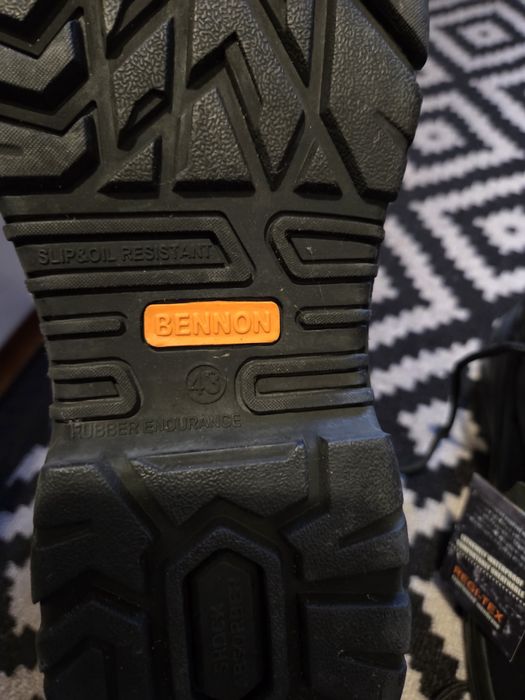 Nowe Buty robocze nr 43 BENNON
 COMMODORE S3NM Boot