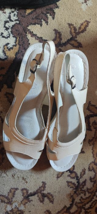 Buty damskie sandały