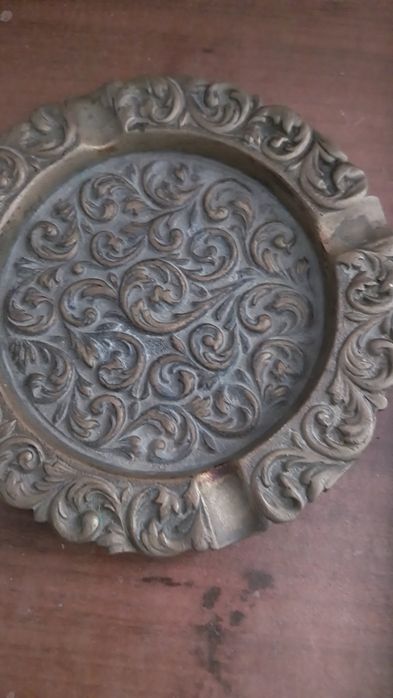 Cinzeiro em bronze antigo