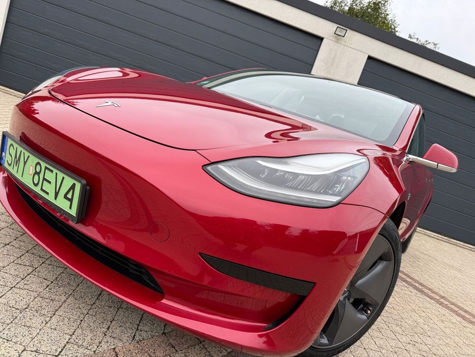 Tesla Model 3 *Wersja-Europejska*Bezwypadkowy