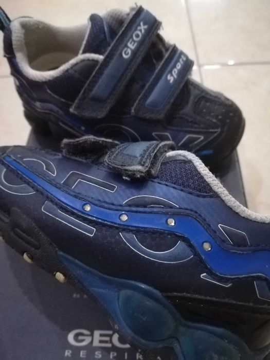 Vendo sapatilhas GEOX