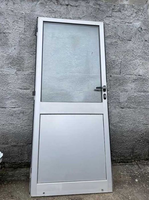 Porta e janela em alumínio