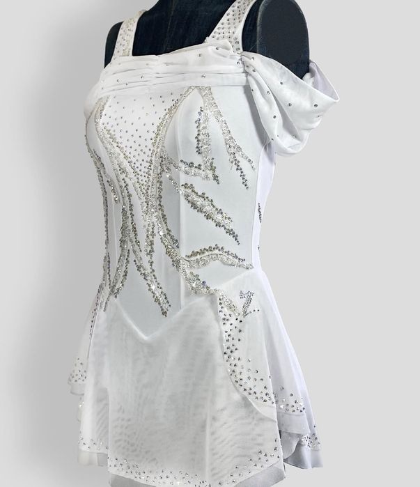 Fato de patinagem artistica