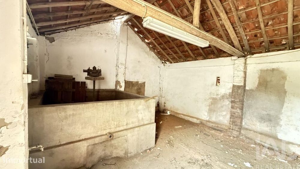 Casa / Villa em Carregueira de 266 m2