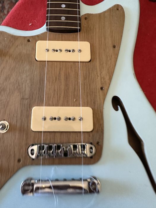 Eletronica em Guitarras, baixos, amps, PAs, pedais efeitos