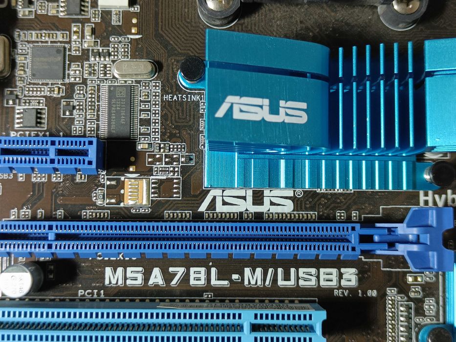 Материнська плата AMD ASUS M5A78L-M/USB3 sAM3+ під процесори серії FX!