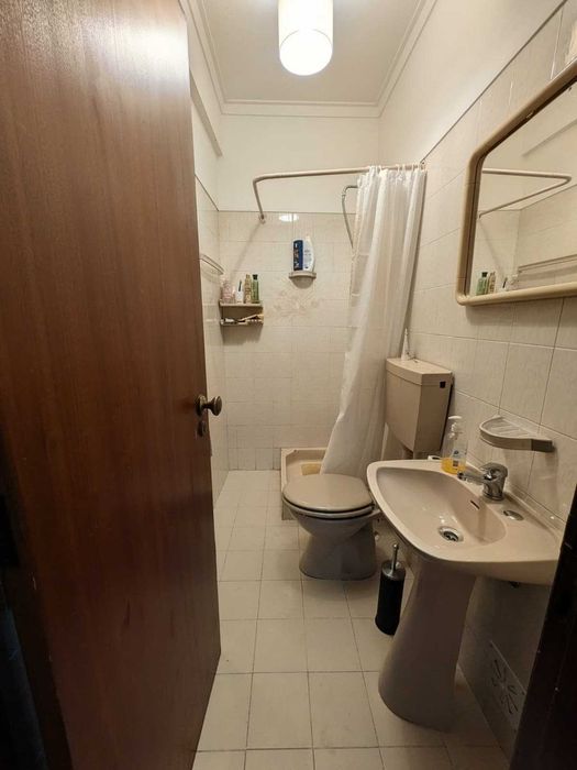 Apartamento T3 com arrecadação e garagem em S. Carlos