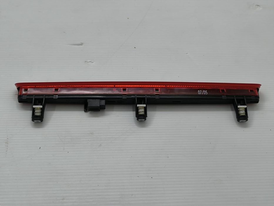 śWiatło stop tył w klapę nowe orginał volkswagen t5 lift 7e094509
