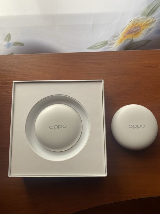 Продам наушники Oppo Enco W31