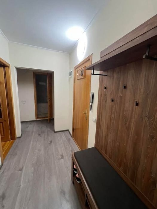 Продається 2 кімнатна квартира