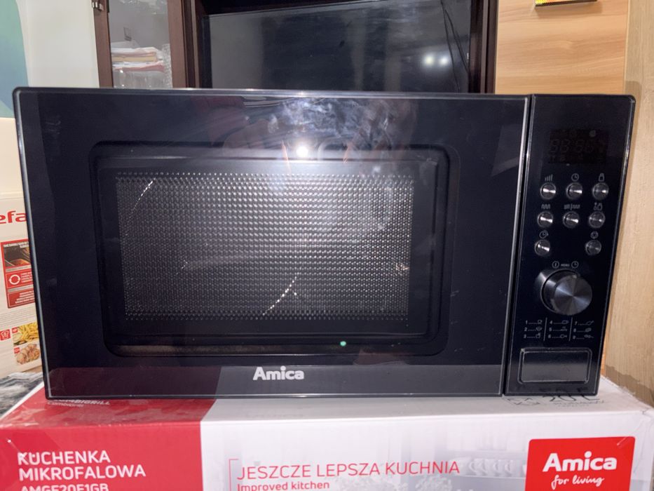 Kuchenka mikrofalowa Amica