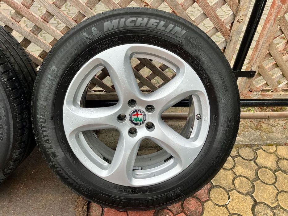 Felgi Aluminiowe 7Jx18 5x110 et34 Alfa Romeo Stelvio