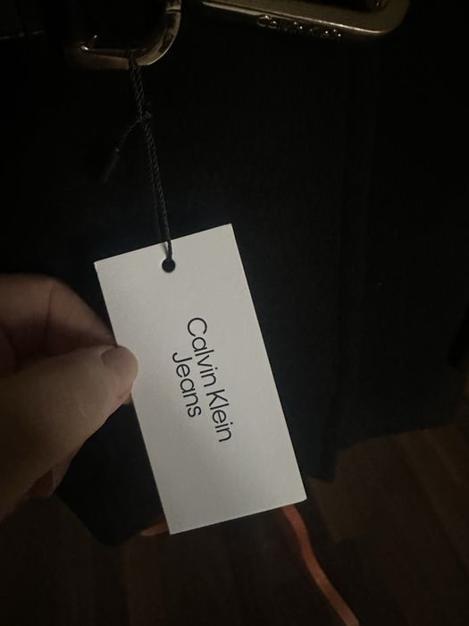 Продам пальто Calvin Klein, рззмір 46-48
