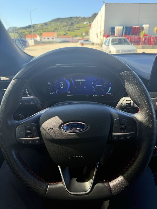 Ford Focus — fotografia 12