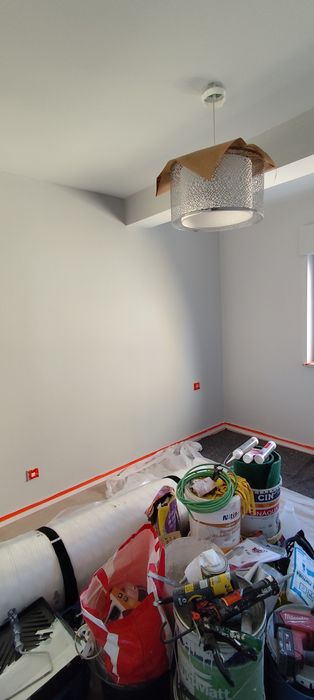 Fazemos trabalhos de remodelação, construção de raiz e light steel fra
