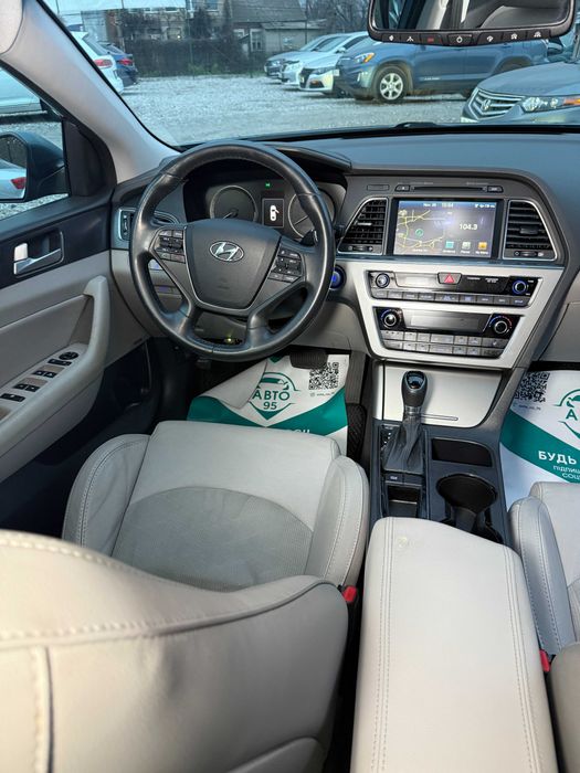 Продам Hyundai Sonata 2015 рік можлива розстрочка,кредит,обмін!