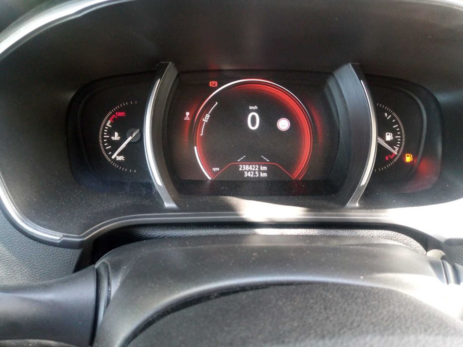 Megane 4 Sport Tourer   1.5DCI  110cv