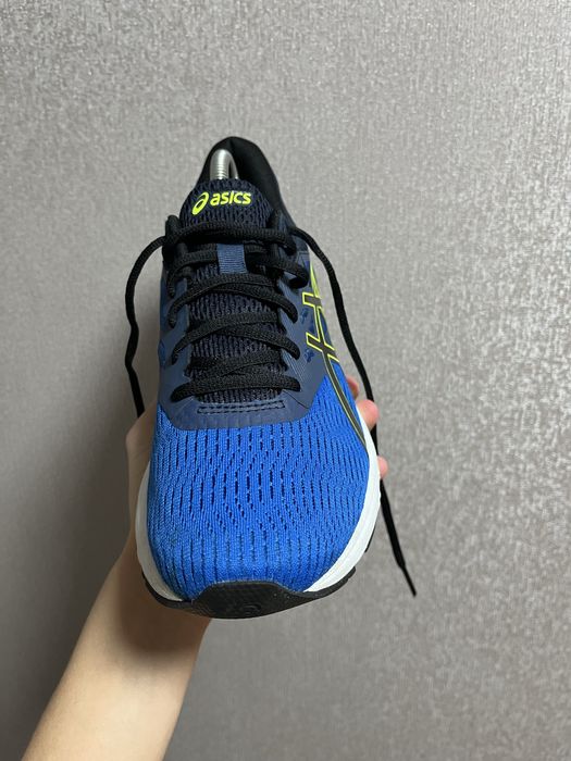 Кросівки ASICS Gel-Flux 5