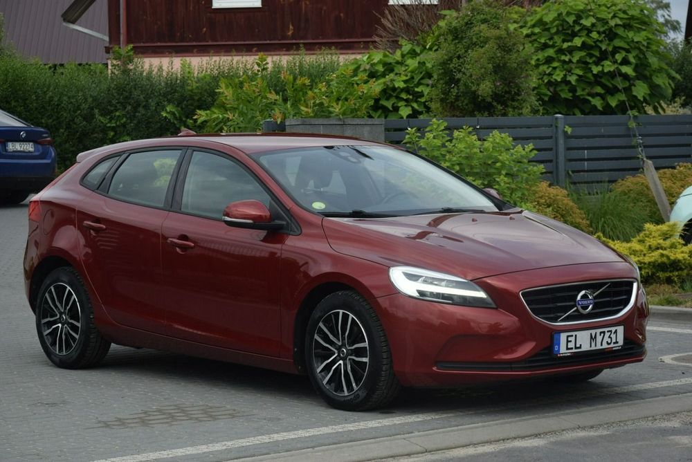 Volvo V40