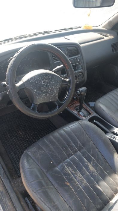 NISSAN PRIMERA 2.0 двигатель