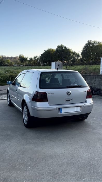 Volkswagen Golf — fotografia 4