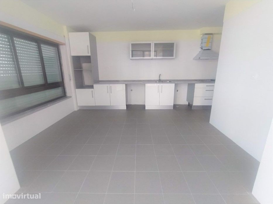 Apartamento T2 em Mem Martins