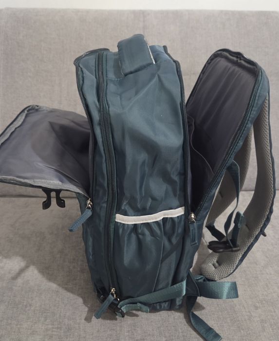 Mochila viagem multiusos verde
