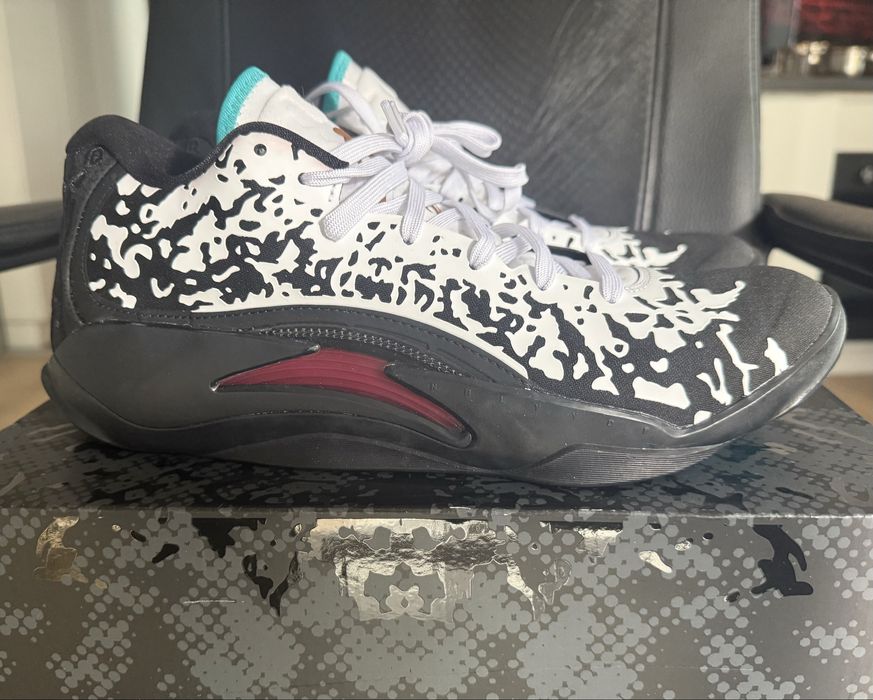 Nowe buty Jordan Zion 3 rozm. 44.5