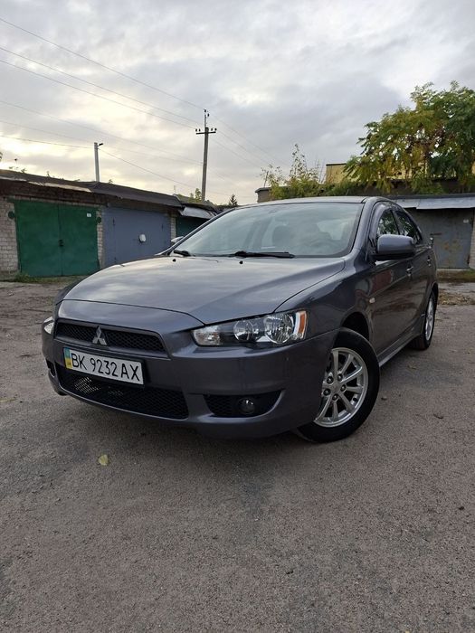 Mitsubishi Lancer X -2010рік оригінальний пробіг один власник!