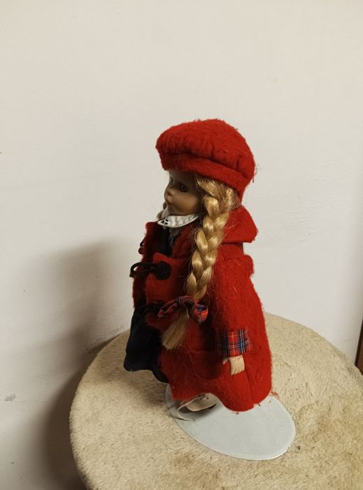 Bonecas de porcelana