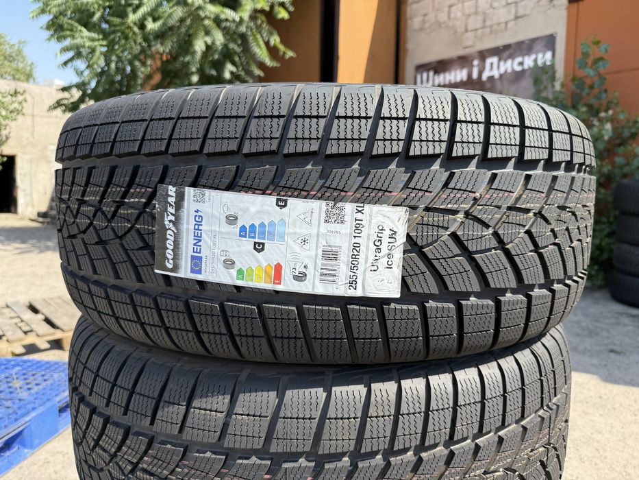 255/50 r20 Goodyear UltraGrip ICE SUV 24 год Germany Резина зимняя НОВ