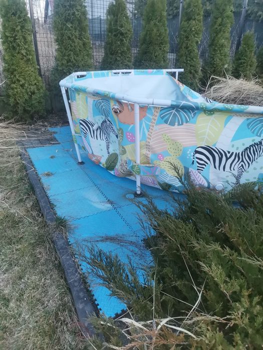 Stelaż basenu rozporowego