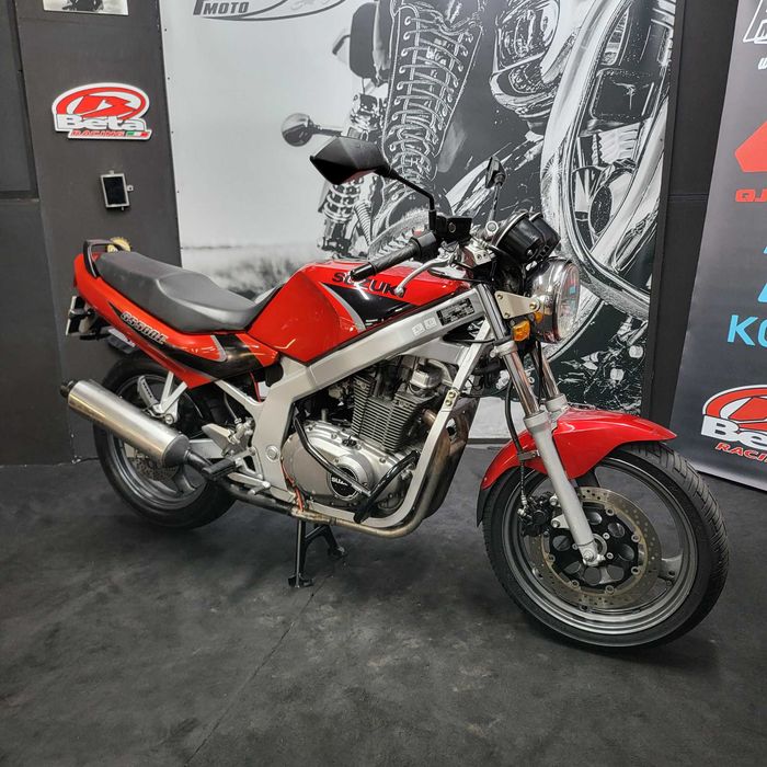 Suzuki gs 500 E