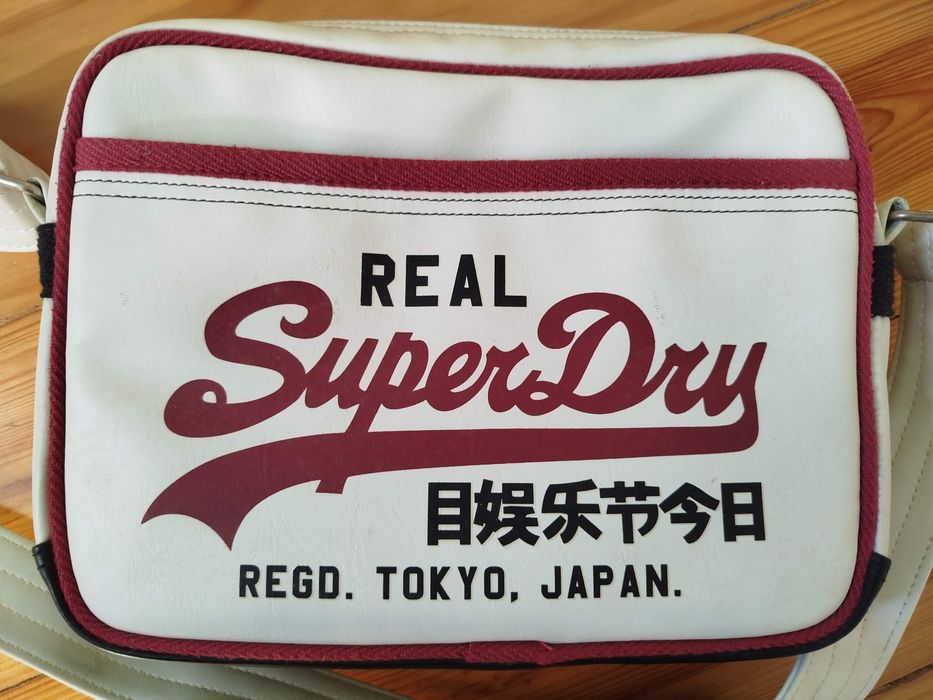 Bolsa tiracolo Superdry