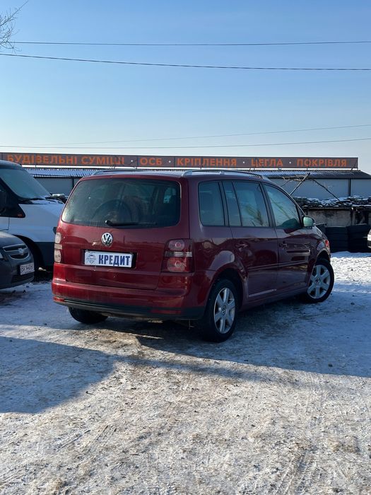 Продам Volkswagen Touran 2006 рік можлива розстрочка, кредит, обмін!