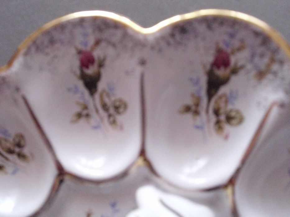 Talerz zastawa koszyk na jajka porcelana Chodzież różyczki PRL bdb