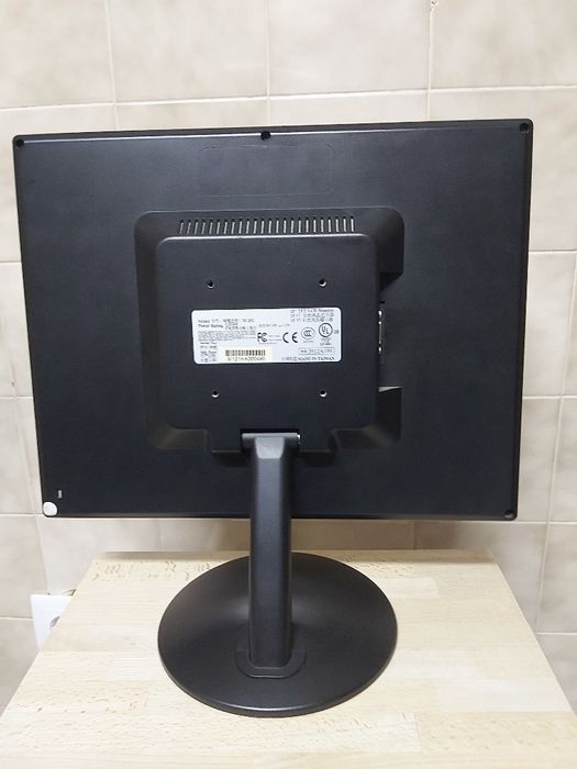 Monitor TFT LCD 15"64585888614273121