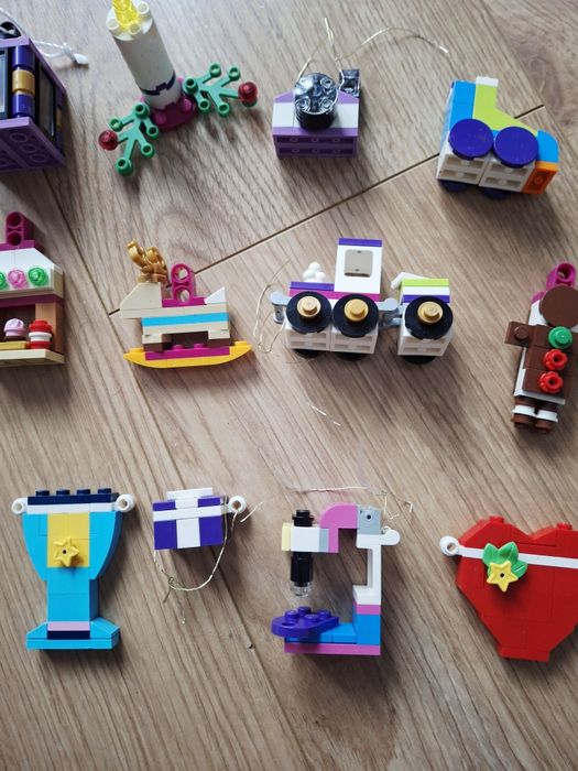 Bombki, zawieszki na choinkę Lego