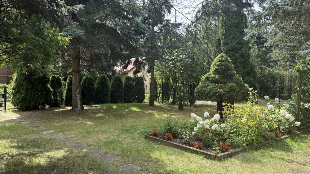 Działka 500 m kw. z domkiem