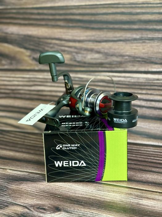 Спінінгова котушка на щуку, судака Weida DF 3000 (3+1bb)