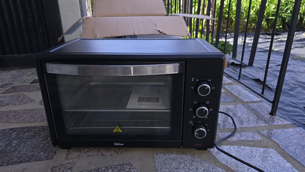 2 fornos praticamente novos