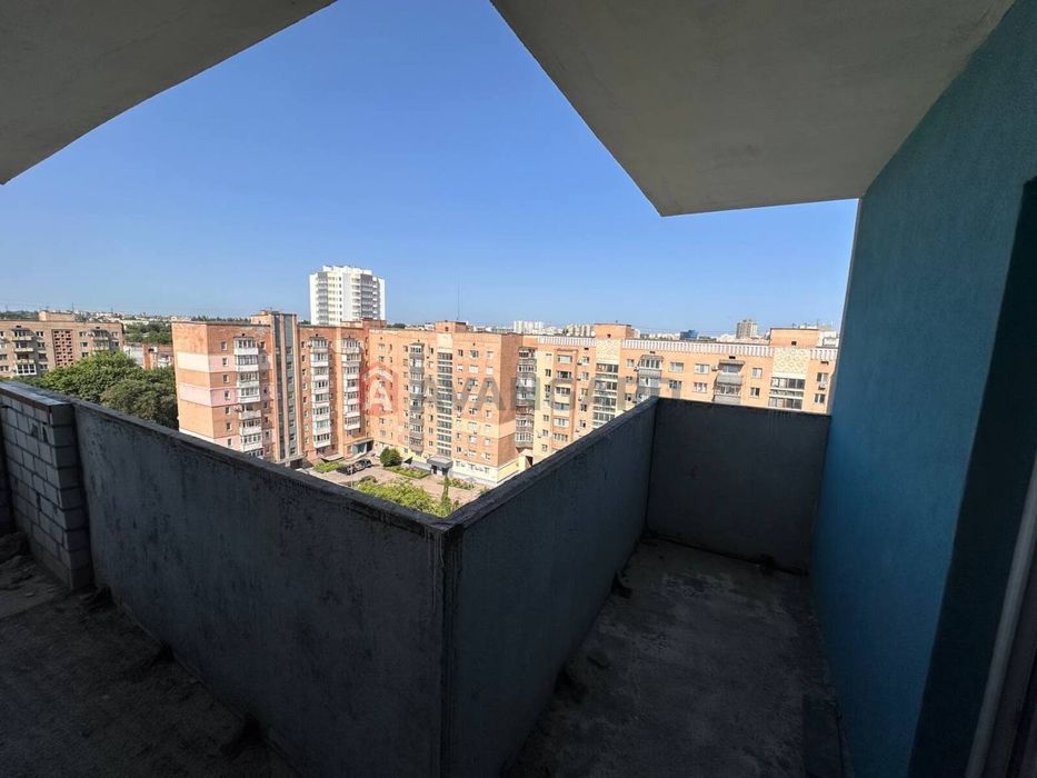 700$/м2 2-кім квартира в Центрі