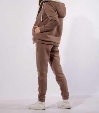 Жіночий теплий спортивний костюм з овчиноюй 56-58