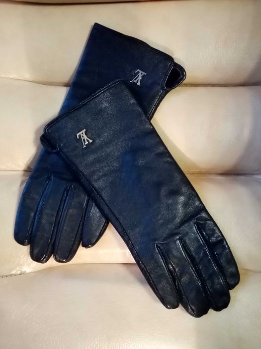 Ботинки. Кожа...