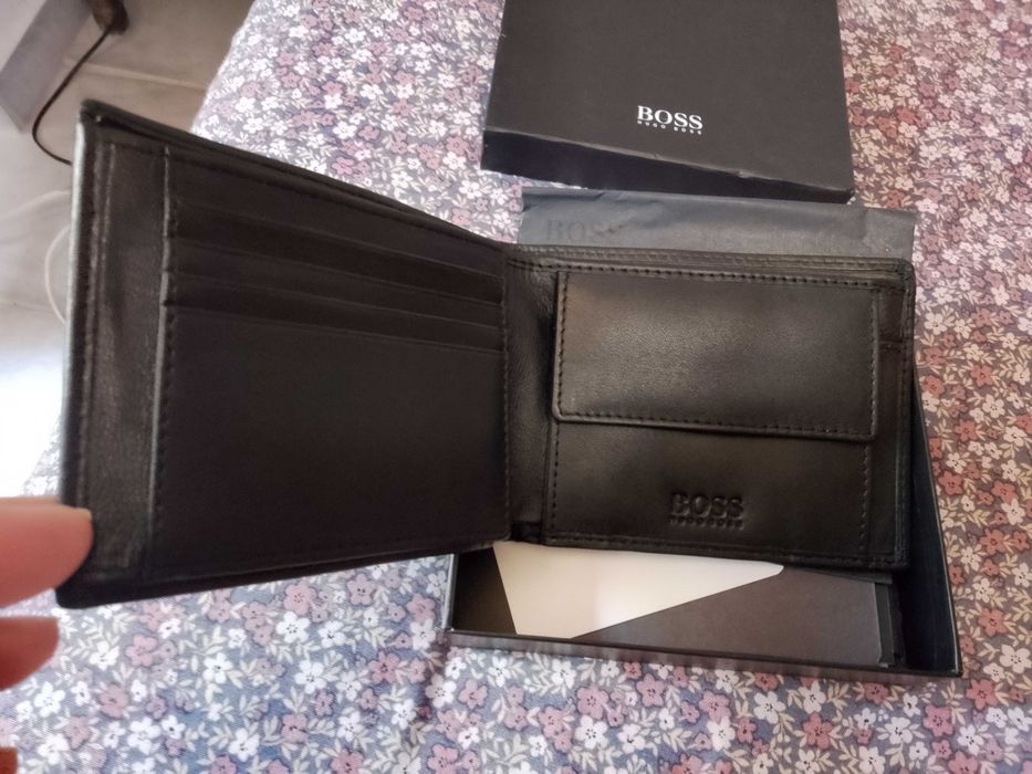 Carteira homem Hugo Boss nova