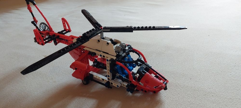Helikopter ratunkowy LEGO - używany