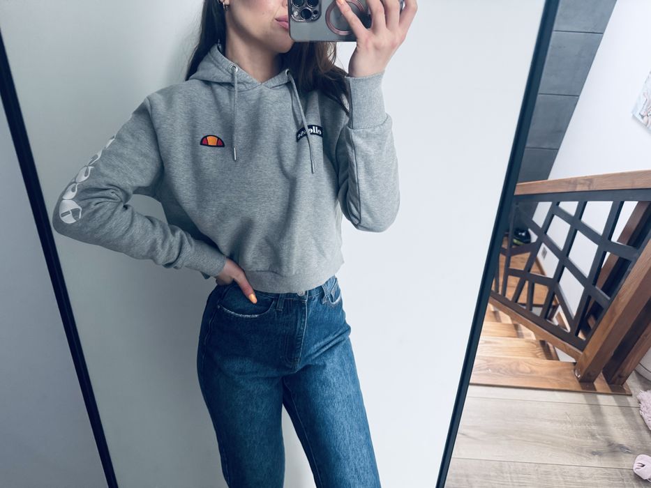 Bluza szara krótka z kapturem Ellsesse