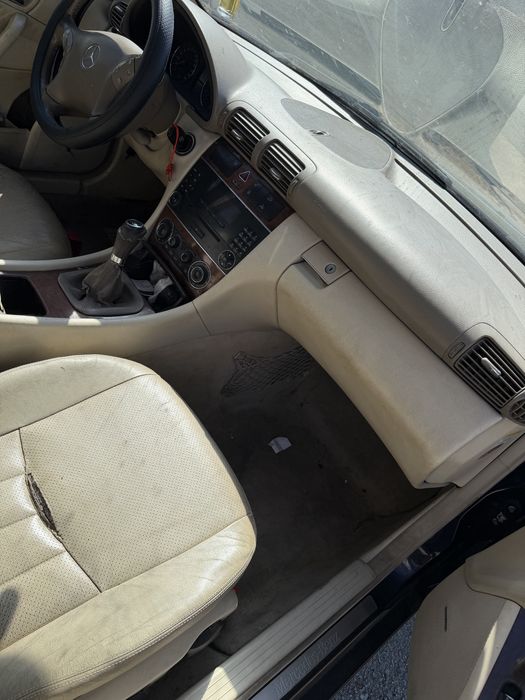 Mercedes C220 W203 - Para Peças